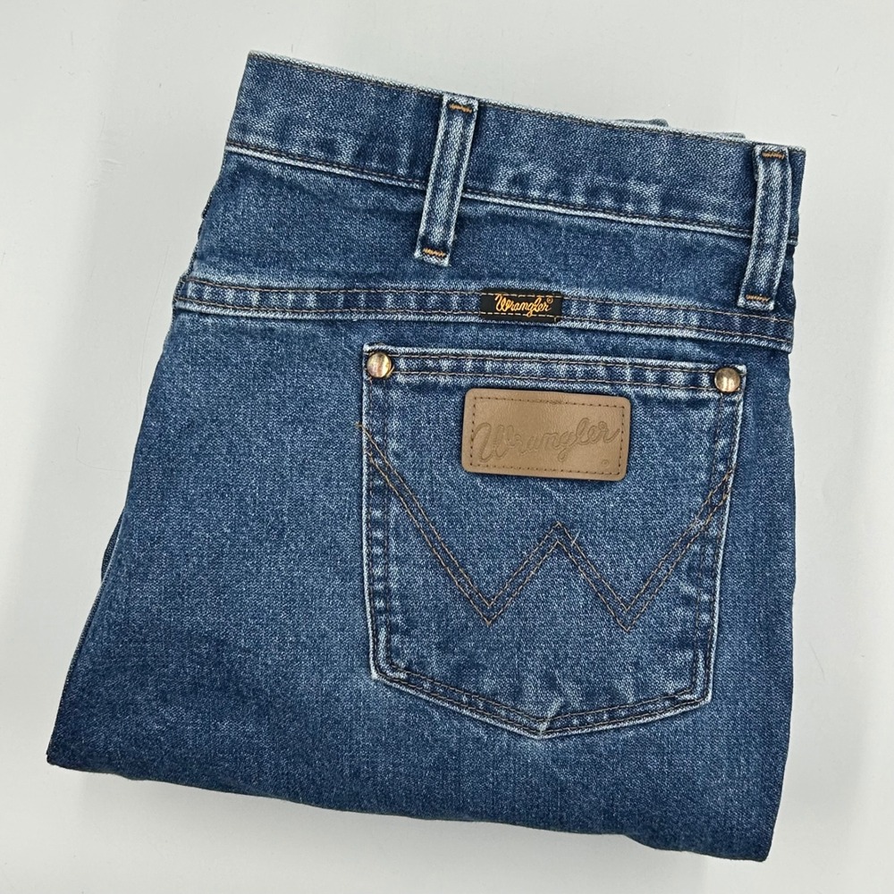 Wrangler Mens Denim Jeans Pants Blue Straight Leg Classic Fit Size 38x34